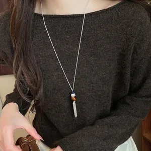 Elegante collana con nappe in stile coreano con perle di vetro per donne alla moda