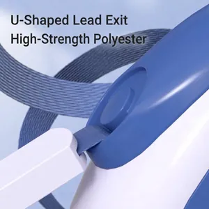 Duurzame blauwe uittrekbare hondenriem met polyester riem en sterke U-vormige opening.