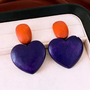 Vintage Wooden Heart Pendant Stud Earrings Purple Orange Contrast Color Silver Earring Post Elegant Niche Jewelry For Women