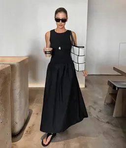Elegant vintage Hepburn style black sleeveless knit maxi dress for a chic spring look