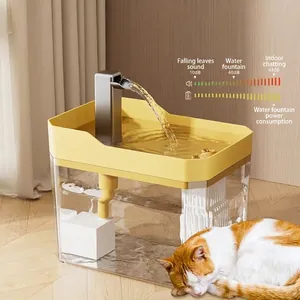 Fontanella automatica per animali con pompa silenziosa e design a rubinetto in acciaio