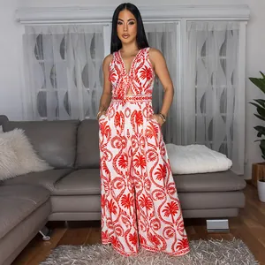 Combinaison femme sans manches avec col en V et imprimé palmier tropical rouge