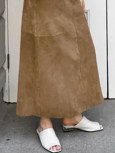 Eleganter französischer khaki Wildlederimitat-Midirock mit hoher Taille und geradem Schnitt