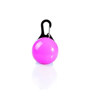 Professionelles hellrosa rundes LED-Sicherheitslicht für Haustiere mit Karabinerclip