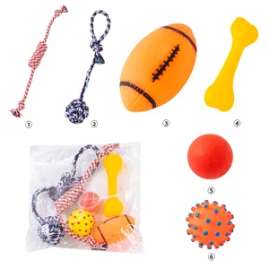 Vista dettagliata del set da 6 pezzi di giochi per cani con corde, palline e osso in gomma.