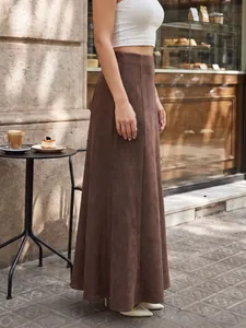 Gonna lunga retrò francese in pelle scamosciata marrone scuro a vita alta linea A da donna