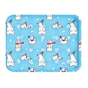 Tapis de refroidissement bleu pour animaux avec motifs d'ours polaires mignons