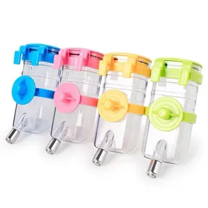 Lot de 4 distributeurs d'eau automatiques suspendus colorés pour cages petits chiens et chats.