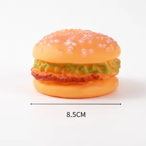 Vue détaillée montrant le diamètre de 8,5 cm du jouet sonore pour animaux.
