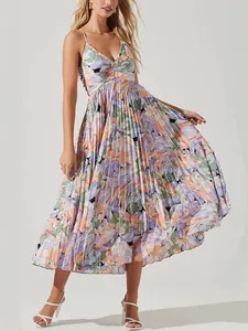 Elegant V-neck floral print pleated midi dress with spaghetti straps for summer beach days.