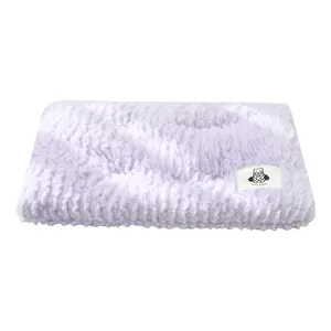 Tapis épais et chaud en peluche violet clair pour petits chiens et chats doux