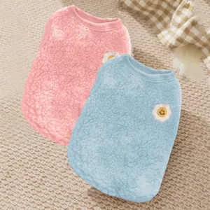 Gilets en polaire chaude pour petits chiens et chats, lot de deux en rose et bleu.