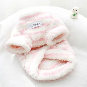 Pull rayé rose et blanc pour petits chiens vêtement d'hiver épais et chaud pour animaux