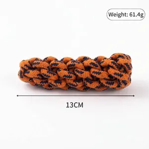 Vue détaillée montrant les dimensions du jouet à mâcher en corde tressée de 13cm, 61,4g