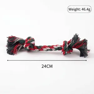 Vue détaillée du jouet en corde pour animaux rouge, vert et blanc, longueur 24 cm