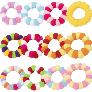 Collier à Pompons Fait à la Main pour Chiens et Chats Anneau de Cou Tissé avec Boules Souples Colorées Noël Décoratif