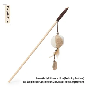 Baguette de jeu pour chat en bois avec jouet citrouille en lin, plumes et clochette