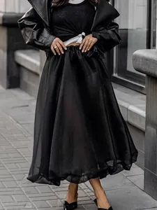 Elegante gonna midi a ruota in mesh nero stile francese design a palloncino moda primaverile