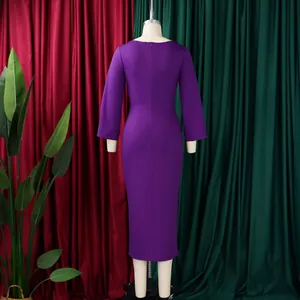 Robe mi-longue moulante violette élégante avec manches longues et zip au dos