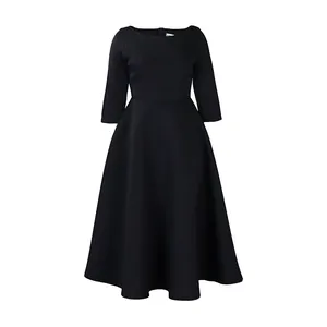 Elegantes schwarzes A-Linien-Midikleid mit 3/4-Ärmeln und Rundhalsausschnitt für Feste