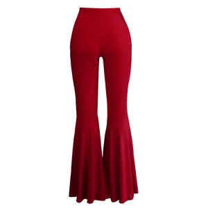 Pantalones de campana rojos sexys y ajustados con un dobladillo ancho con volantes