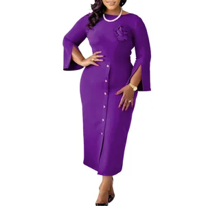 Robe élégante violette grande taille avec applique florale et manches fendues detail