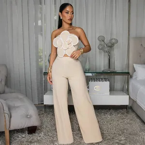 Ensemble élégant beige deux pièces avec haut bustier fleur 3D et pantalon large