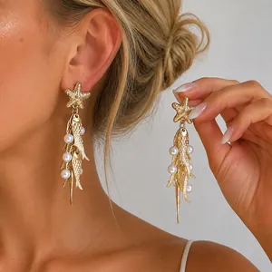 Orecchini a Goccia con Nappine a Forma di Pesce e Stella in Metallo Increspato con Perno in Argento Lega Perla Artificiale Gioielli Donna