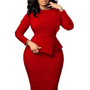 Robe crayon moulante rouge élégante à manches longues avec détail péplum à volants
