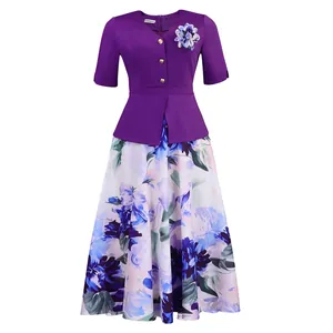 Elegante abito viola finto due pezzi con gonna a fiori blu e bottoni dorati di lusso