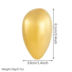 Detailed size and weight specifications for the smooth golden stainless steel brooch.