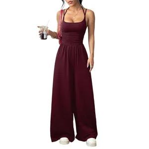 Weinroter rückenfreier Jumpsuit für Damen mit weitem Bein und Neckholder-Stil