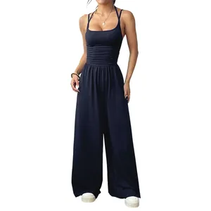 Eleganter schwarzer ärmelloser Jumpsuit mit weitem Bein und Spaghettiträgern