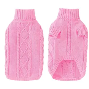 Pull en tricot torsadé rose chaud pour chien avec col roulé pour animaux de compagnie