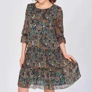 Abito Elegante da Donna in Poliestere con Stampa Floreale Paisley Scollo Rotondo Maniche a Tre Quarti con Volant Abito Midi a Balze per Vacanze