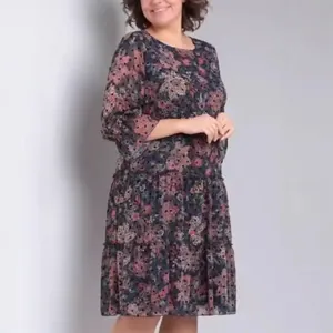 Abito midi a fiori elegante da donna con vestibilità comoda e balze multistrato