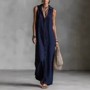 Elegantes ärmelloses Maxikleid in Marineblau mit Kapuze und Knopfleiste für den Sommer