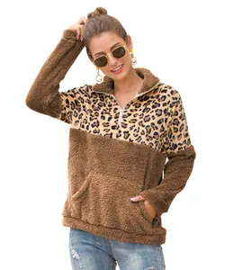 Gemütliches Damen-Fleece-Sweatshirt mit Leopardenmuster-Patchwork und Reißverschluss