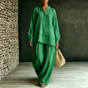 Elegant groen tweedelig zomerpakket voor dames met shirt met lange mouwen en wijde broek