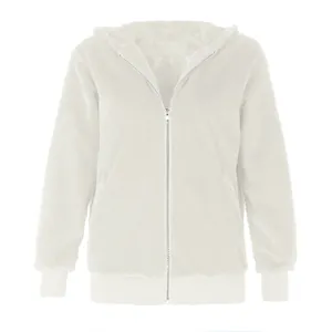 Veste à capuche douillette en fausse fourrure blanche avec fermeture éclair et peluche