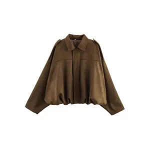 Hochwertige braune Wildleder-Fliegerjacke für Damen mit Reverskragen und Reißverschluss