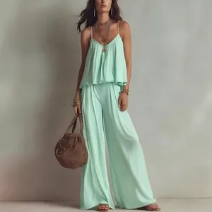 Französisches zweiteiliges Set mit plissiertem Camisole und weit geschnittener Hose