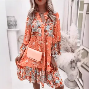 Robe courte bohème à fleurs pour femmes avec jupe à volants et manches longues d'été.