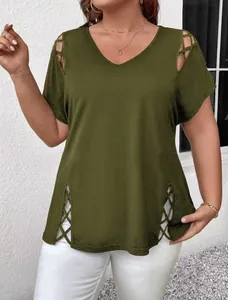 Haut grande taille vert olive à col en V avec détails ajourés aux épaules