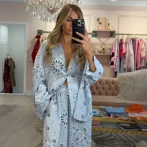 Koreanischer Stil Paisley Druck Hohl Aus Hemd Und Lange Hose Für Damen Lässige Langarm Top Und Bottom Urlaub Outfit