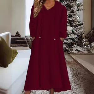 Robe longue à capuche en polaire bordeaux décontractée et ample pour femmes hiver