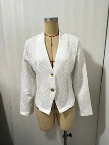 Eleganter weißer strukturierter Damen-Blazer mit V-Ausschnitt und Knopfleiste für Herbst