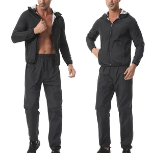 Vue détaillée de l'ensemble de sudation noir pour hommes pour le sport et le fitness