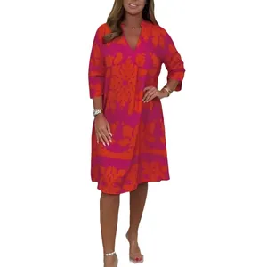 Leuchtendes Kleid mit V-Ausschnitt und Blumenmuster in Pink und Orange für Damen