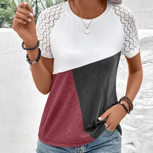Casual dames T-shirt met kleurvlakken, witte kanten mouwen en een ronde halslijn